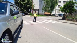 Блъснаха жена на пешеходна пътека на улица "Славейков"