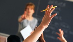 ОУ “Н. Й. Вапцаров“ и ОУ “Кирил и Методий“ – Скравена търсят учители