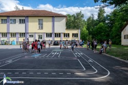 Скаутите от софийския клуб "Еделвайс" забавляваха участниците във "Весело лято"
