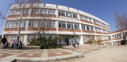 Националната гимназия по компютърни технологии и системи в Правец приема с най-висок бал в Софийска област