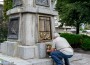 Монтираха нова пластика и нов герб на Войнишкия паметник