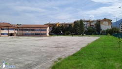Изграждат футболно игрище с изкуствена трева в ОУ „Св. Св. Кирил и Методий“