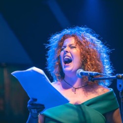 Цвети Цветкова идва в Ботевград за да ни спука от смях