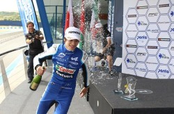 Никола Цолов стана шампион на Формула 4 Испания