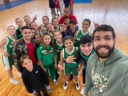 Момичетата на Балкан (14) с победа в първия си мач