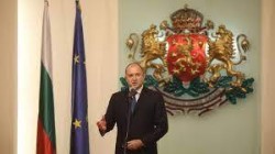 Радев обяви кога връчва първия мандат за съставяне на правителство