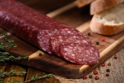 Европейската комисия регистрира „Троянска луканка“ като храна с традиционно специфичен характер