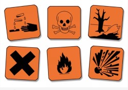 Бидон с опасен отпадък е върнат на фирмата, допуснала транспортирането му до частен дом