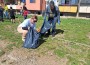 Десетки се включиха в инициативата на Коалиция ПП-ДБ за почистване на част от зелените площи в ж.к. „Саранск“