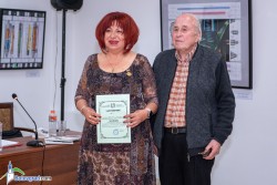 Поетесата Малинка Цветкова е удостоена с почетен медал на Съюза на независимите български писатели