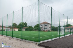 Завърши изграждането на двете футболни игрища с изкуствено тревно покритие