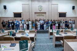 Община Ботевград връчи наградите “Отличен зрелостник“