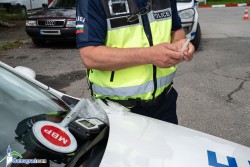 Заловиха пиян шофьор в Джурово, деветима се опитаха да осуетят задържането му