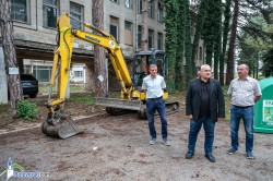 Започнаха ремонтните дейности на блок 4 и 5 в МБАЛ – Ботевград
