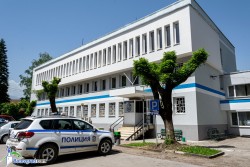 Ботевградчанин е задържан в полицейския арест за шофиране след употребата на метамфетамин
