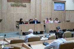 Избраха временно изпълняващи длъжността кмет на община Ботевград и кметове на кметства