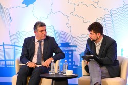 Министър Цеков: Има пари за пътища и ВиК, кметските екипи да имат пълна проектна готовност