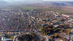 33 563 души наброява населението на община Ботевград към 31 декември 2023 год.