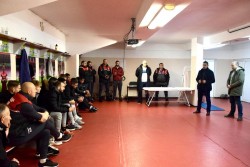 КМЕТЪТ НА ОБЩИНА ЕТРОПОЛЕ “ РАЗИСКВА С ПРЕДСТАВИТЕЛИ НА ФУТБОЛА ВЪЗМОЖНОСТ ЗА ПАРТНЬОРСТВО С ПОТЕНЦИАЛЕН СПОНСОР ЗА ПФК „ЧАВДАР