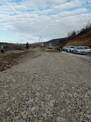 Движението по пътя Мездра - Ботевград ще бъде пуснато до средата на февруари с временна организация на движението