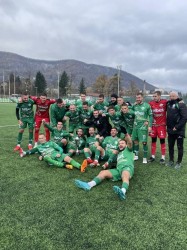 Футболистите с победа над Витоша във втората контрола