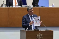 Министър Цеков: Проблемът с процедурата по санирането е социален, не е в методиката за оценка