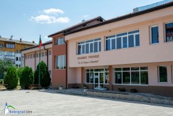Не се предвижда разширяване на ОУ "Св. св. Кирил и Методий“ в Ботевград за разкриване на нови паралелки 