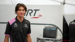 Никола Цолов остава във Формула 3