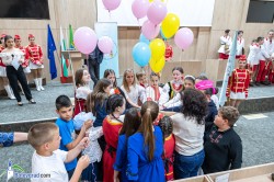 Кметът Иван Гавалюгов даде начaло на четвъртото издание на международния детски фестивал “Единството е сила“