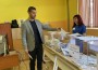 Кандидатът за народен представител Дамян Маринов гласува в ОУ „Вапцаров”
