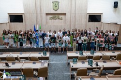 50 абитуриенти бяха удостоени с почетна грамота “Отличен зрелостник на община Ботевград“
