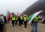Протест затвори за около час стария път за София