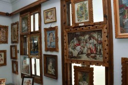 Изложба на гоблени в Исторически музей - Етрополе