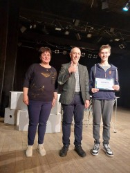 Владислав Маринов сред първите десет в Националния кръг на олимпиадата по български език и литература