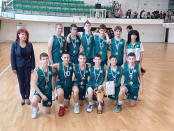 Баскетболният отбор на ОУ "Н.Й. Вапцаров" е шампион на България