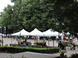 Етрополе отбелязва подобавящо своя празник