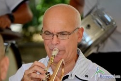 Внезапно почина Иван Боженски – музикант, поет, общественик