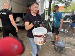 Благороден жест: дарители и доброволци помогнаха на ботевградчанка, изпаднала в затруднение