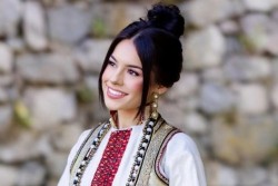 Петя Панева - специален гост на Националния фестивал на плодородието и българския фолклор в Скравена