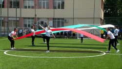 Съветниците приеха Информация за готовността на училищата и детските градини за новата учебна година 