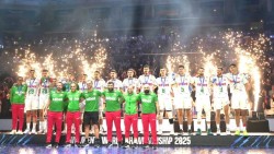 Таланти и пари: Волейболистите ни ще се порадват ден-два у нас и ще поемат в чужбина. И са прави