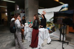 Елаците-Мед и Геострой привлякоха стотици студенти на кариерно изложение