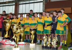 Децата на Балкан спечелиха футболния турнир в памет на Иван Славков