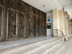 ОбС реши: Община Ботевград да закупи сградата на ОББ в центъра на града