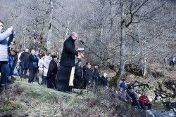 ОБЩИНА ЕТРОПОЛЕ СЕ ПРЕСЪЗДАДЕ НАРОДНИЯТ ОБИЧАЙ „ПЕЕНЕ НА ПРЪСТЕНИ“