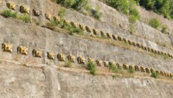 Сключен е договорът за укрепване на анкерната стена при 210-и км на път I-1 Ботевград - София