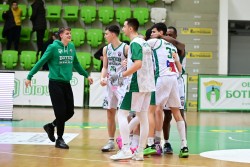 Ботев 2012 удари здраво Спартак