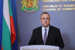 Министър Иванов: Спасихме 100% от средствата за саниране на блоковете по ПВУ, програмата ще е безплатна за всички граждани