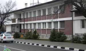 Разкриха малолетни извършителки на кражба при полицейска операция в Етрополе