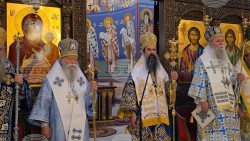 Ловчанският митрополит Гавриил днес отбеляза 25 години начело на Ловчанска епархия със света литургия, възглавена от патриарх Даниил